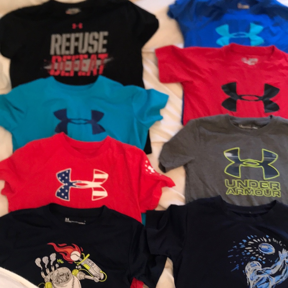 Under armor T-shirts